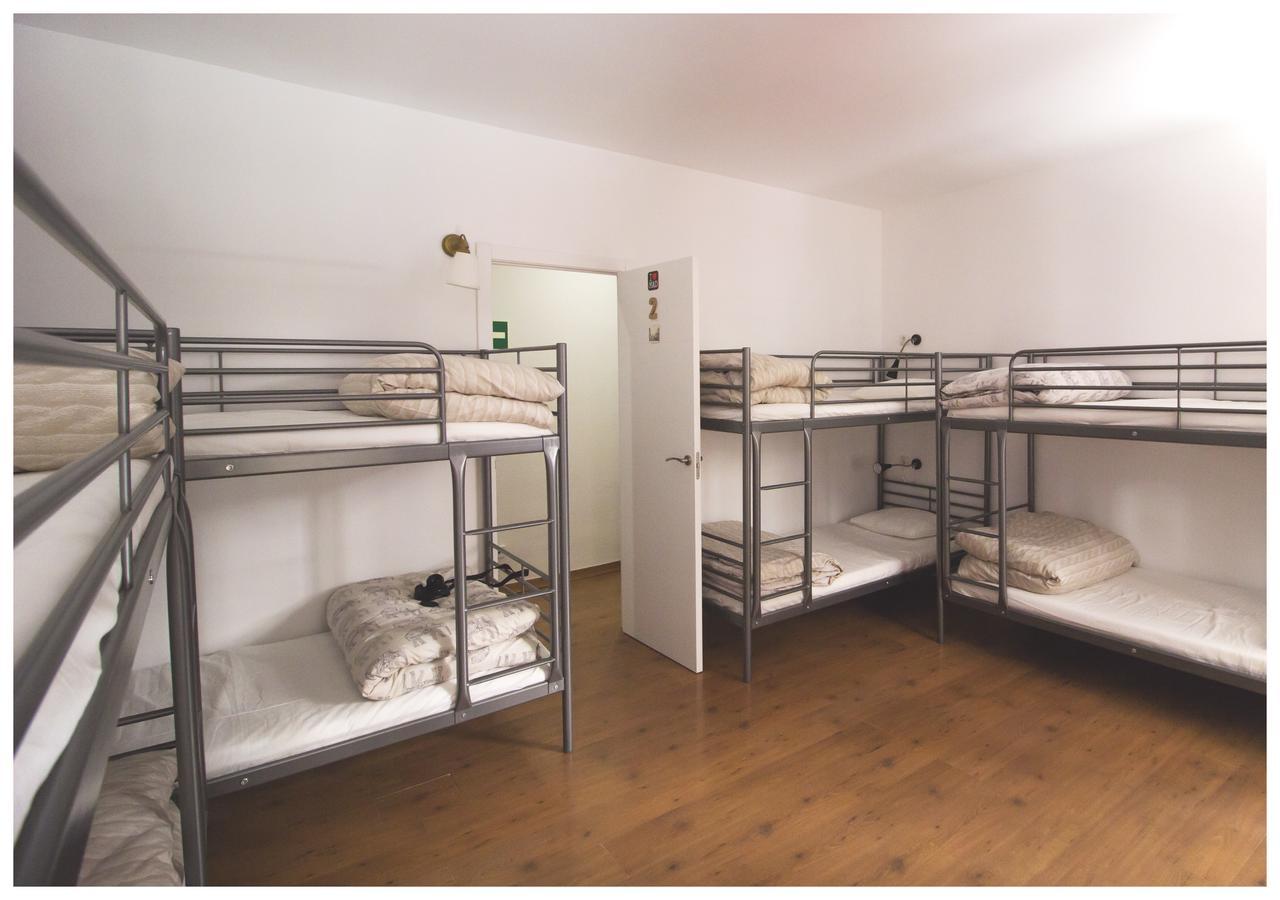 I Love Hostel *